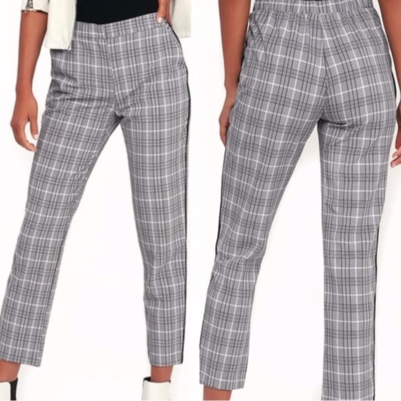 Lulus Pants - Lulu’s Across the Pond Plaid Pants New Large L